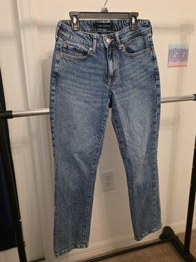 Aeropostale Mid Rise Ankle Straight Jeans Women's Size 2 Regular Medium Wash